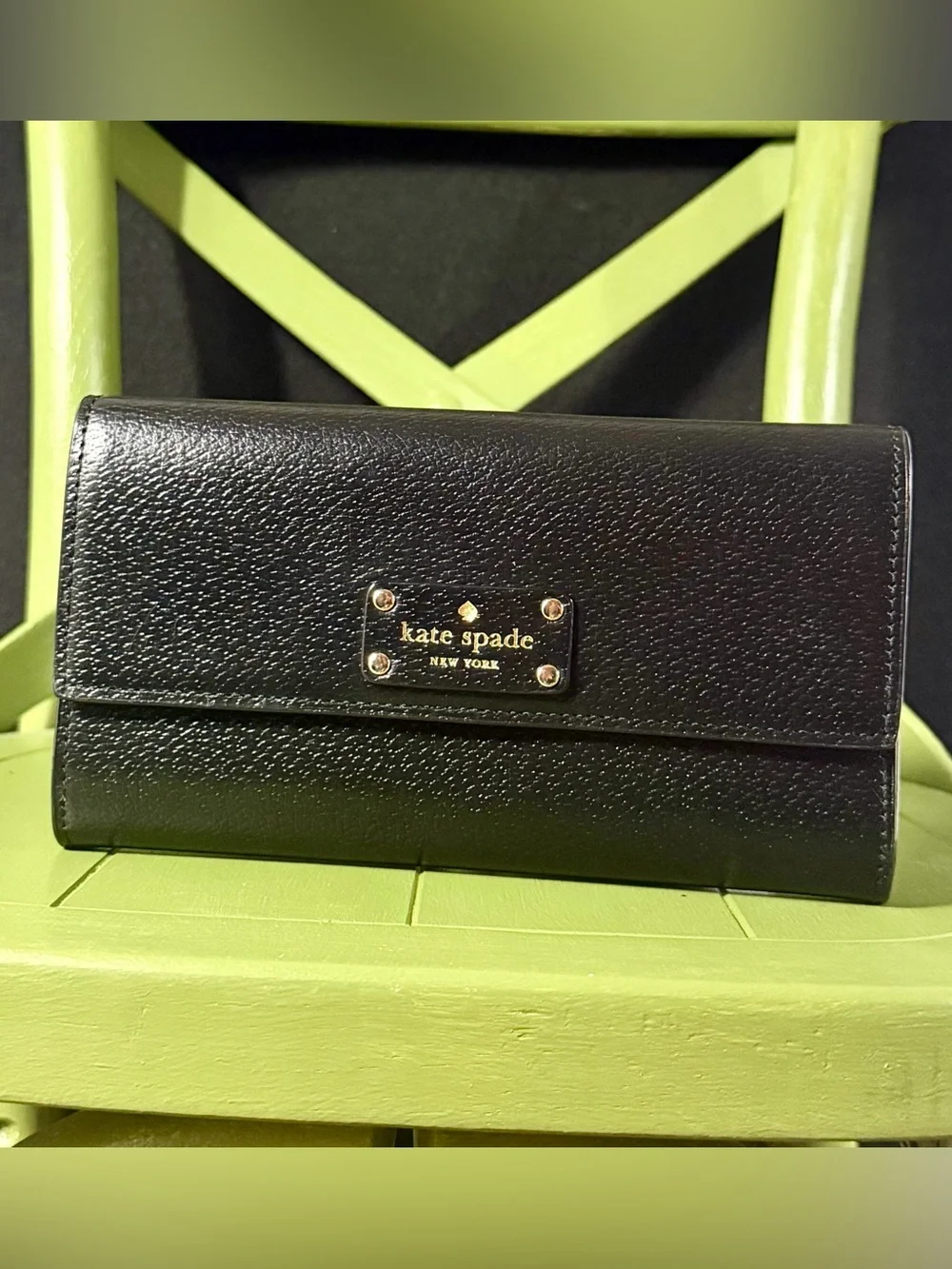 Kate Spade New York Black Pebbled Leather Trifold Wallet Gold Nameplate Logo